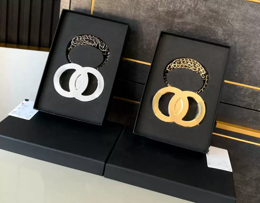 New Resort Collection Double C Mirror Bread