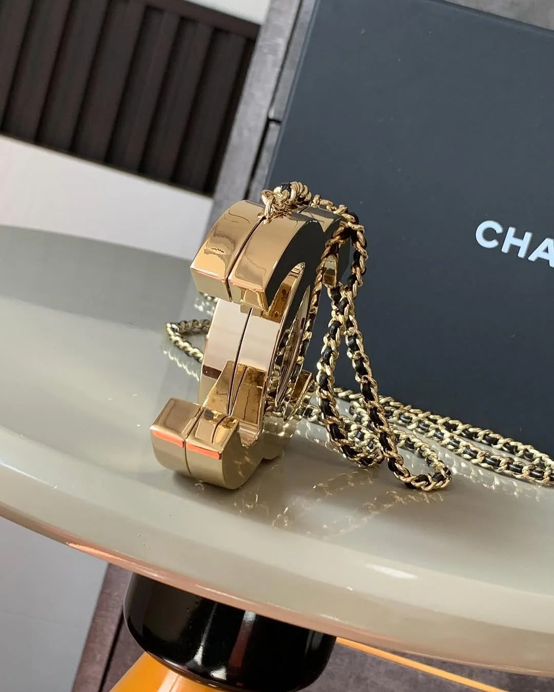 New Resort Collection Double C Mirror Bread