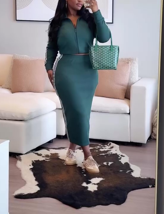 Knitted Striped Casual Suit